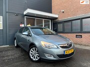 Opel Astra - 1.4 Cosmo|Pdc|Cruise|Aux|Airco|Stoelverwarming