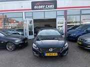 Volvo V60 - 2.4 D6 AWD Plug-In Hybrid AUTOMAAT-PANO-CAMERA