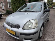 Toyota Yaris - 1.0 VVT-i Terra