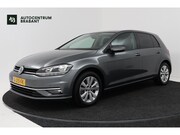 Volkswagen Golf - 1.0 TSI Comfortline Business (NAVIGATIE, STOELVERWARMING, PA