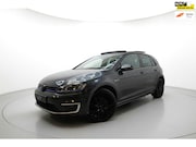 Volkswagen Golf - 1.4 TSI GTE WEINIG KM PANO CARPLAY NAP