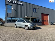Toyota Yaris - 1.3 VVTi Sol Aut. 5drs S-Line Airco