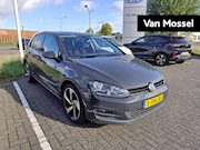 Volkswagen Golf - 1.2 TSI Easyline | Climate Control | Parkeersensoren | Autom
