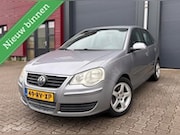 Volkswagen Polo - 1.4-16V Sportline / AUTOMAAT / Handsfree