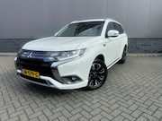 Mitsubishi Outlander - 2.4 PHEV PURE+afn trekhaak orig ned auto nap