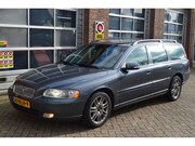 Volvo V70 - 2.4 D5 Edition, YOUNGTIMER Trekhaak, Leer, Pdc