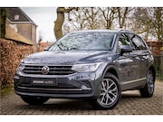 Volkswagen Tiguan - 1.4 TSI eHybrid Life Leder 360 Camera Trekhaak Digi Dash