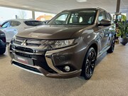 Mitsubishi Outlander - 2.0 PHEV Premium Leder, Trekhaak, Navi, Camera, PDC