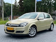 Opel Astra - 1.6 Cosmo/Automaat/Clima/Cruise/LMV/NAP/Trekhaak