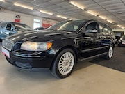 Volvo V50 - 1.6. Zeer goed onderhouden, rekeningen netjes aanwezig