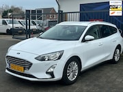 Ford Focus - 1.5 EcoBlue ST Line Business / AIRCO / NAVIGATIE / SENSOREN