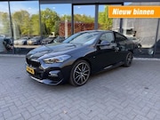 BMW 2-serie - 220I M-Sport, LED, Schaalstoel, Lane Ass., Carplay, Stoelver