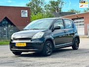 Daihatsu Sirion - 2 1.3-16V Prestige Airco*NAP*Dealer onderhouden*10-07-2027 A