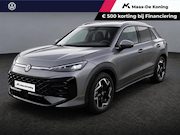 Volkswagen T-Roc - 1.5eTsi/150PK R-Line · Trekhaak · Navigatie · Camera + Parke