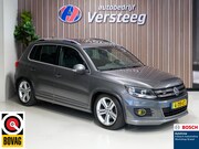 Volkswagen Tiguan - 1.4 TSI Sport&Style R-line Edition Carplay|Pano|Leer