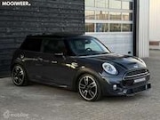 MINI Cooper S - Mini 2.0 Chili | JCW Pakket | Pano | Harman Kardon