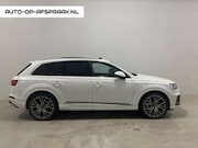 Audi Q7 - 55 TFSI e quattro S-line Pano Trekhaak Leer Camera