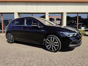 Volkswagen Golf - 1.5 eTSI Style edition | Clima | Navi | ACC | Virtual |