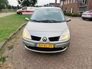 Renault Scénic - 2.0 Benzine - Automaat - Panodak - APK 06.2027