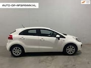 Kia Rio - 1.2 CVVT Comfort Pack 5drs. Airco APK NAP