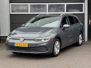 Volkswagen Golf - 1.0 eTSI DSG Life Pano, Adaptive Cruise, Keyless, Dodehoek,
