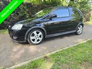 Opel Corsa - 1.8-16V GSi