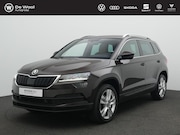 Skoda Karoq - 1.5 TSI ACT 150 pk DSG Style Business | Trekhaak | Leder | A
