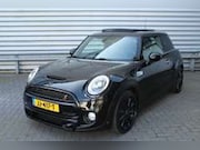 MINI Cooper S - 2.0 192pk Serious Business AUTOMAAT Panoramadak NL