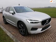 Volvo XC60 - 2.0 B4 MomentumPro CLIMA NAVI ** 17599 NETTO