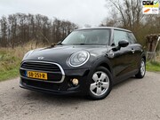 MINI Cooper - Mini 1.5 Business / 1e Eigenaar / Navi / Airco / 15" Velgen 