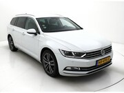 Volkswagen Passat - Variant 1.6 TDI Business Edition Camera-Clima-Cruise