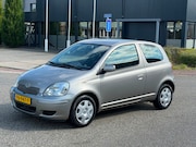 Toyota Yaris - 1.3 VVT-i Terra Airco