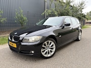 BMW 3-serie - Touring 318i Business Line Style / NAVI / LEER / AIRCO / CRU