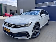 Volkswagen Passat - 1.4 TSI PHEV GTE Business|HUD|panoramadak|standkachel|Vol op