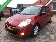 Renault Clio - 1.2 Keurige auto Weinig KM
