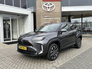 Toyota Yaris Cross - 1.5 Hybrid 115 First Edition APPLE/ANDROID STOEL/STUURVERWAR