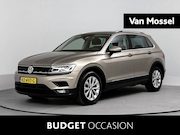 Volkswagen Tiguan - 1.4 TSI Comfortline Business | 125 PK | Automatische Airco (