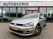 Volkswagen Golf - 1.4 TSI ACT Highline | Trekhaak | Lane Assist | Cruise