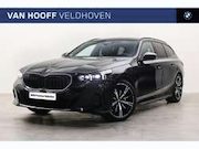 BMW 5-serie - 530 5 Serie Touring 530e M Sport Automaat / Panoramada