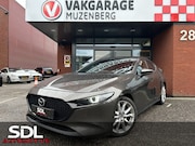 Mazda 3 - 2.0 e-SkyActiv-G M Hybrid 122 Luxury // FULL LED // NAVI + C