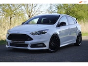 Ford Focus - 2.0 ST-3 250pk, Leder, Recaro, ST schroefset, 19"