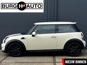 MINI One - 3-Deurs 1.6 MINIMALIST - BI-XENON - ZWART LEER - AIRCO - CRU