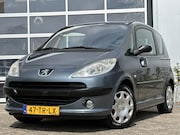 Peugeot 1007 - 1.4 Gentry 74pk | Airco | Elektrische ramen voor | Radio cd
