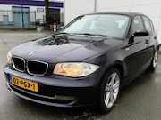 BMW 1-serie - 118i AUTOMAAT AIRCO APK 06-05-2027 CLIMATE CRUISE PARKEERSEN