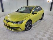 Volkswagen Golf - 1.5 eTSI Life Business