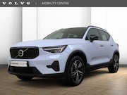 Volvo XC40 - 2.0 B4 Plus Dark | Trekhaak | H&K Audio | Stoelgeheugen |