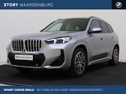 BMW X1 - xDrive23i High Executive Automaat / Trekhaak / Sportstoelen