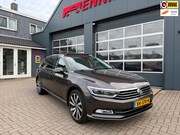 Volkswagen Passat - Variant 1.4 TSI ACT Highline Business R / Pano / Massage / C