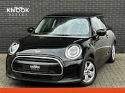 MINI Cooper - Hatchback Essential Automaat 3 deurs / Navigatiesy