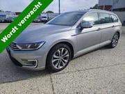 Volkswagen Passat - 1.4 TSI GTE Highline